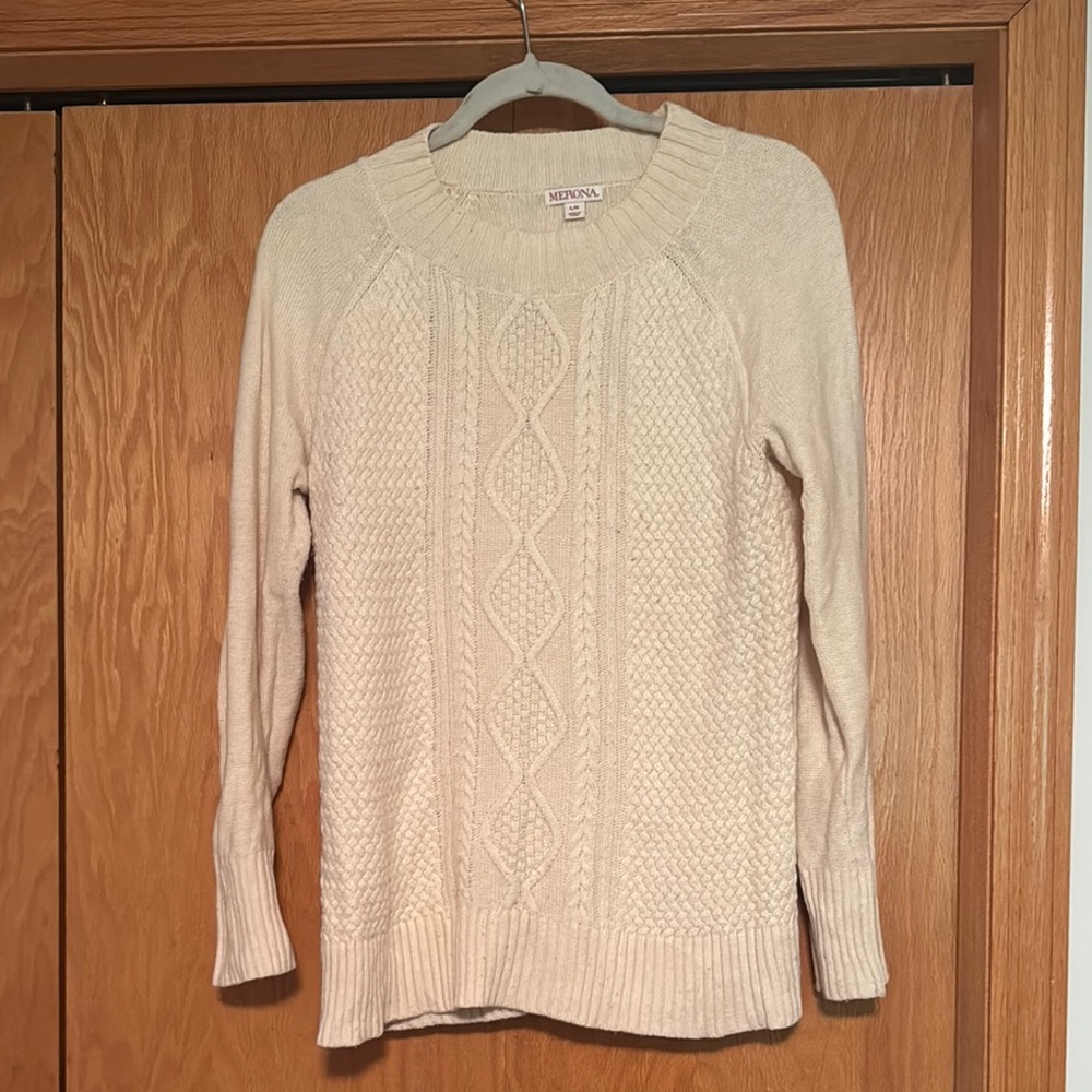 Merona Cream Crew Neck Cable Knit Sweater size L